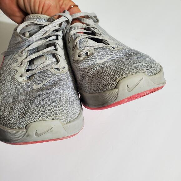 Nike Metcon 5 Grey Pink Cross Training Weightlifting Crossfit Shoe Womens Size 9 - Picture 2 of 13